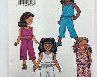 Butterick 3789 Multi size (Sizes 2, 3, 4, 5) Childrens&#39; / Girls&#39; Tank Top and Capri Pants Sewing Pattern (2003) - Uncut