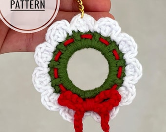 Crochet Christmas Wreath Keychain Pattern (PDF Download)