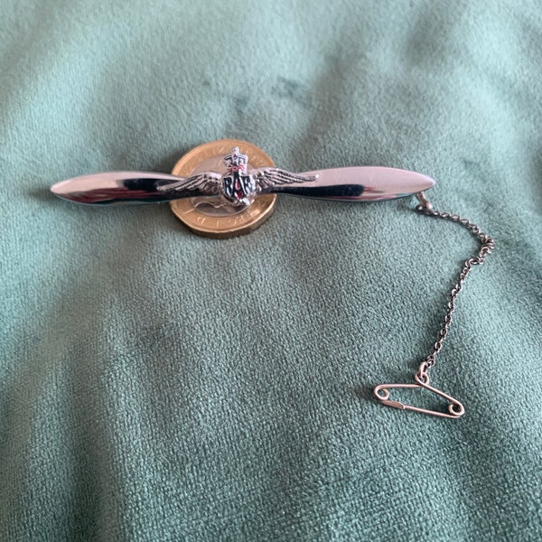 RAF pilot wings sweetheart propeller brooch