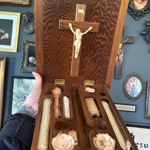 1940s Hidden Jesus Last Rites Kit, Antique Religious Portrait