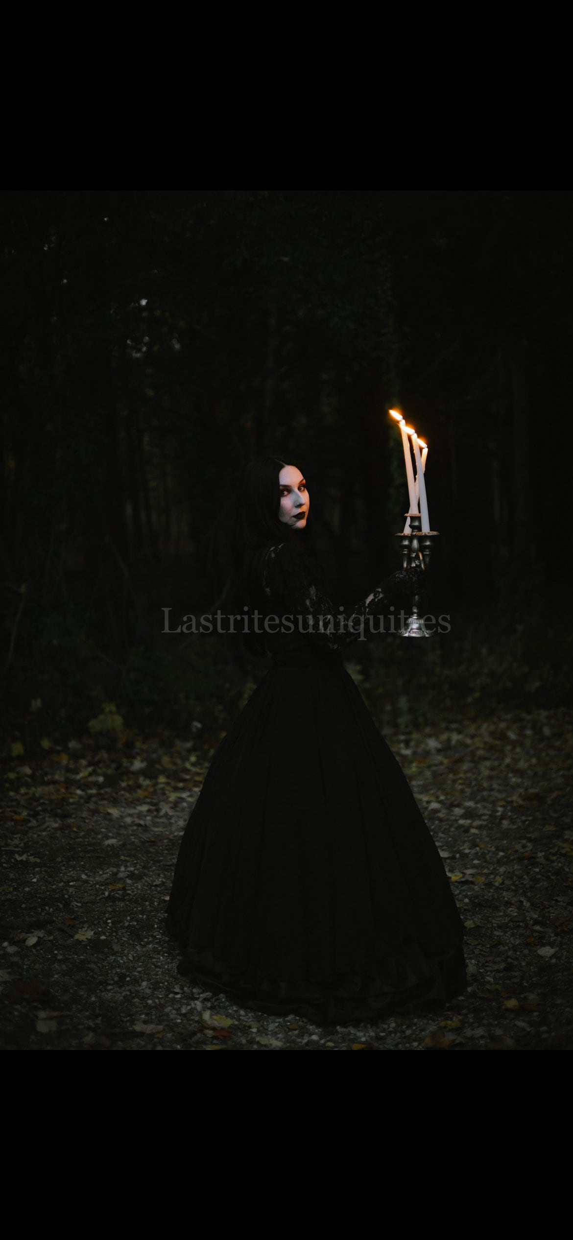Dark Romantic Photo DIGITAL DOWNLOAD (Dark Art, Goth, Victorian, Dark Acadamia)