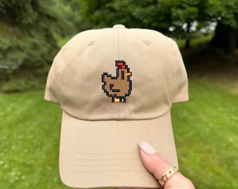 Bestickte Stardew Valley Huhn Cap: Ein Geschenk für alle Gamer