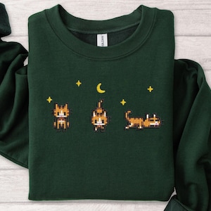 EMBROIDERED Stardew Valley Cat Sweatshirt, Yellow Cat, Perfect Gift for Gamers, Stand out with Gaming-inspired Fashion, Cute Gaming Shirt