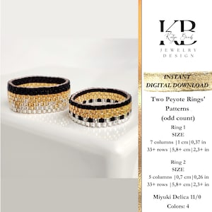 Könnte beinhalten: Zwei Perlenringe in Schwarz, Gold und Silber. Die Ringe sind aus Miyuki Delica 11/0 Perlen gefertigt und in zwei Größen erhältlich. Der größere Ring hat einen Durchmesser von 0,37 Zoll und der kleinere Ring einen Durchmesser von 0,26 Zoll. Die Ringe sind ein sofort herunterladbares digitales Muster.