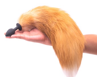 Desert Fox Tail with Silicone Booty Plug