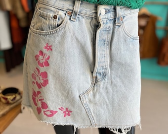 LEVIS VINTAGE Denim MINISKIRT with Pink Flower Stencil /// Pink Flower Vintage Denim Jean Miniskirt