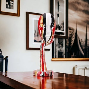 Bunte und abstrakte Gesichtsskulptur – Moderne Kunstdekoration 30 cm – Moderne Wohndekoration – Einzigartiges Kunstgeschenk – Wohnaccessoire