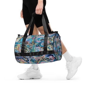 Turquoise sporttas met all-over print en originele kunst van Althia Prinsloo