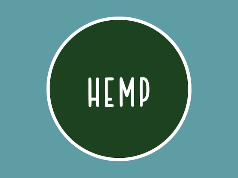 Może przedstawiać: Zielone koło z białym obramowaniem i napisem "HEMP" w kolorze białym wewnątrz.