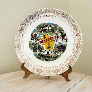 Vintage Wisconsin Souvenir Plate: Gold Filigree Badger State Collectible