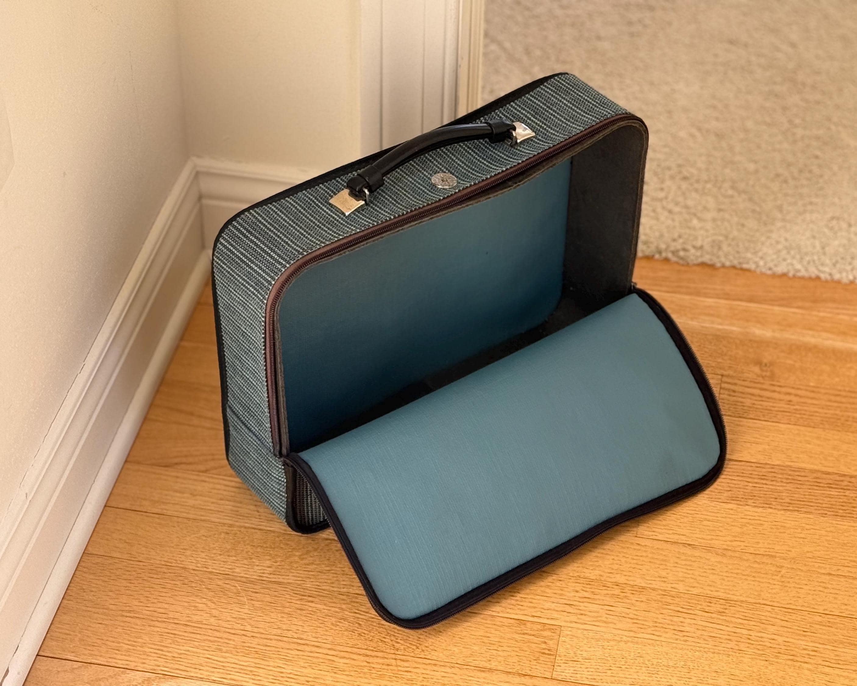 Avon Travel Case - Etsy