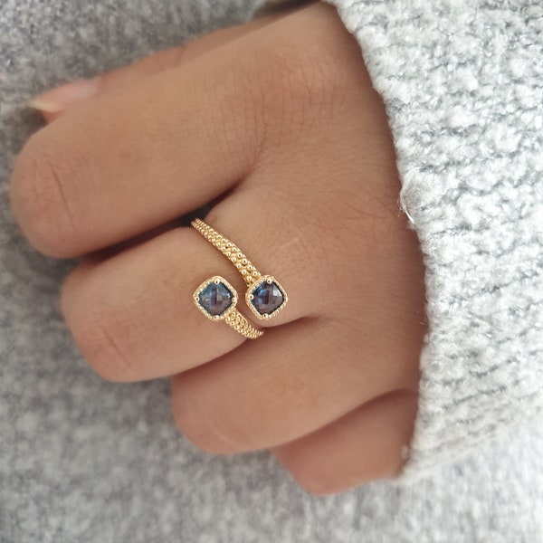 Bague ouverte paré de zirconium en plaqué or | Bague bleu femme