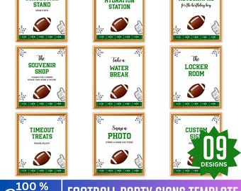 Può includere: Una collezione di nove cartelli per feste a tema football con cornici dorate. Ogni cartello presenta un pallone da football e testi come "Concession Stand", "Hydration Station" e "Autographs". I cartelli sono in verde e bianco.