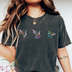 Hummingbird Shirt, Comfort Colors, Hummingbird Design, Retro Vintage Hummingbird  Lover gift for Bird and Nature Lovers, Bird Shirt