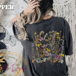 Pressed Flowers Cottagecore Shirt, Comfort Colors, Wildflowers T shirt, Wildflowers Shirt, Garden Lover Shirt, Botanical Shirt, Spring Tees