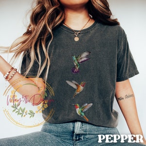 Hummingbird Shirt, Hummingbird Tee, Comfort Colors, Hummingbird Tshirt, Hummingbird Clothing, Cottagcore Shirt, Bird LoverTee, Bird Print