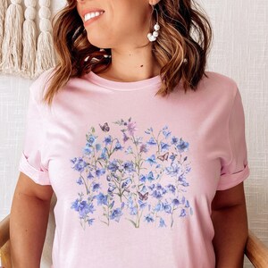 Pressed Flowers Tshirt Wildflower Tshirt Flower Shirt Botanical Shirt Nature Lover Shirt Fall Floral Tshirt Ladies Shirt Plant Lover Gifts