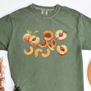 Peaches Shirt Peaches T-shirt Comfort Color Peach T-shirt Vintage Graphic Fruit Shirt Aesthetic Fruit Boho Summer Fruit Tee Gift for Women