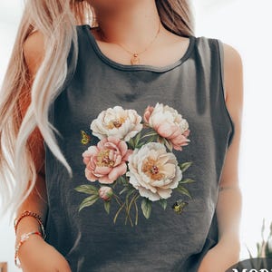 Flower Tank Top Womens Tank Top Cute Butterfly Floral Tank Top Comfort Color Floral Butterfly Shirt Nature Lover Shirt Butterfly Mama Shirt