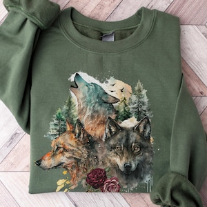 Wolf Sweatshirt, Wolf Hoodie, Wolf Sweater, Animal Gift, Cute Animal Sweatshirt, Wolf Moon Sweater, Cottagecore Sweatshirt, Wolf Gifts, C150