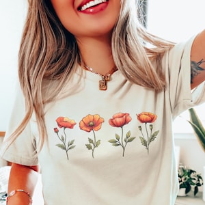 Red Poppies Shirt Poppy Flower T-Shirt Flower Graphic T-shirt Women Botanical Graden Flower Gift for Mom August Birthday Gift Summer Poppies