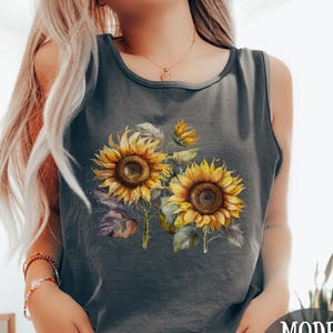 Sunflower Tank Top, Sunflower Shirt, Comfort Color, Floral Shirt, Flower Tank Top, Garden Shirt, Womens Summer Shirt, Sunshine Shirt, A92