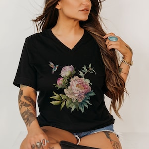 V-Neck T shirts for Women, V-Neck shirts Women, V Neck Shirts, Women V Neck, Fall V Neck Shirts for Women, V Neck Fall shirts for Women