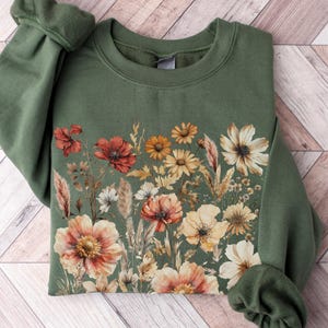 Wild Flowers Sweatshirt Pressed Flowers Vintage Botanical Floral Sweatshirt Pastel Floral Sweatshirt Gift for Gardener Flower Sweatshirt