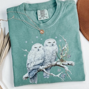 Snow Owl Shirt, Owl Tee Shirt, Vintage Owl Shirt, Comfort Color, Owl T Shirt, Owl Shirt for Women, Cute Owl Shirt, Bird Lover Shirt, Gifts
