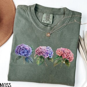 Chemise à fleurs, chemise à fleurs sauvages, cadeau de fleurs de jardin pour elle, couleurs réconfortantes, t-shirts graphiques esthétiques floraux, chemise à fleurs, t-shirt à fleurs