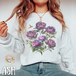 Hummingbird Sweater, Hummingbird Sweatshirt, Cottagecore Sweaters, Hummingbird Gifts, Hummingbird Shirt, Floral Sweatshirt, Bird Gift