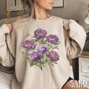 Hummingbird Sweater, Hummingbird Sweatshirt, Cottagecore Sweaters, Hummingbird Gifts, Hummingbird Shirt, Floral Sweatshirt, Bird Gift