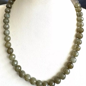Gorgeous and natural faceted Labrodorite gemstone  handmade necklace 19”inch long and 97grams