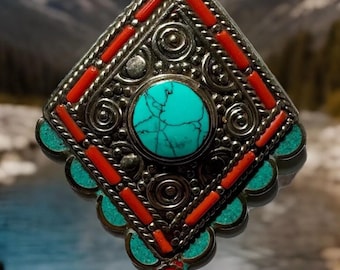 Wunderschöner handgefertigter tibetischer Stammes- und Navajo-Anhänger mit Inlay-Stein aus Tibetsilber, wiegt 43 Gramm und ist 3 Zoll groß