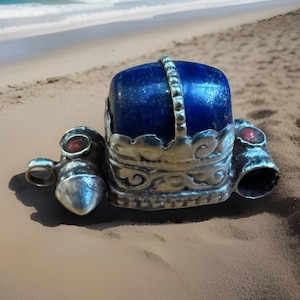 Stunning handcrafted and handcarved vintage Traditional Tibetan tribal theme Lapis stone set in Tibetan silver Pendant 1.5”in tall & 14grams