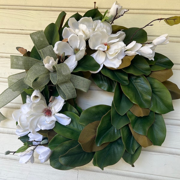 Magnolia leaves and flowers wreath.  Front door wreath. All occasion gift.  Year Round versatile wreath.  Co-worker gift.  Summer wreath.