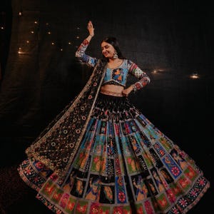 dandiya dress for ladies Traditional garba lehenga