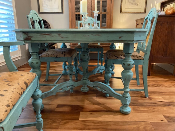 Cowhide dining room set new arrivals