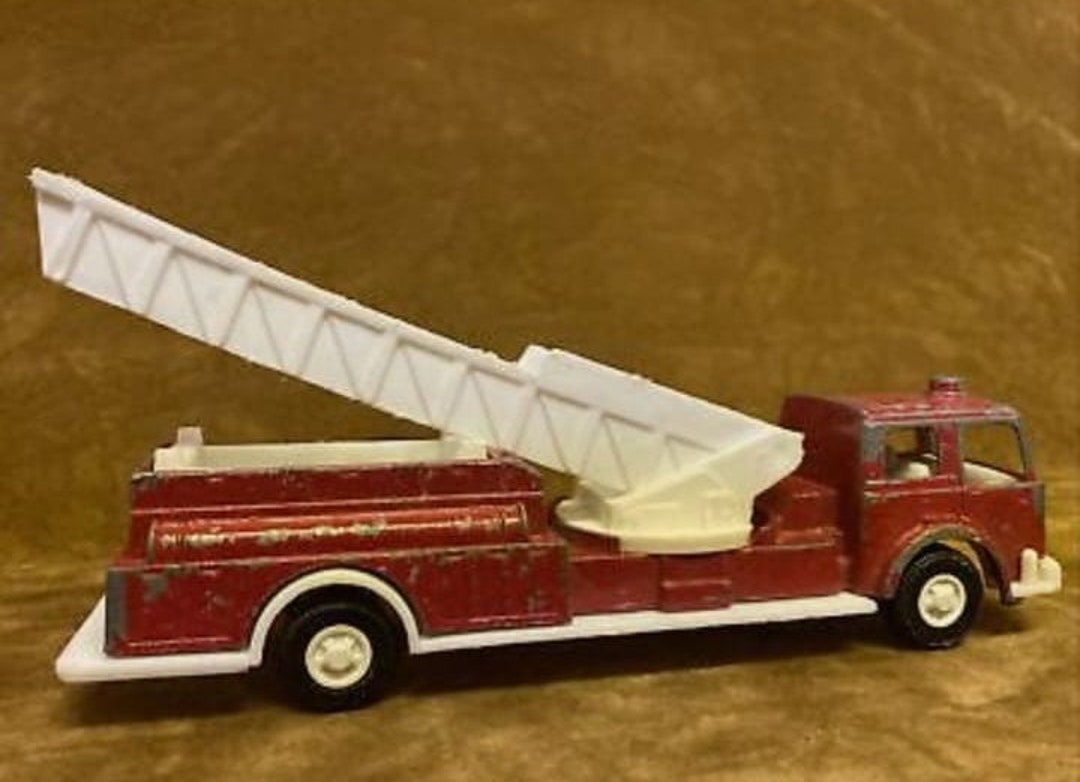 Tootsie Toy Fire Truck With Lifting Ladder Etsy