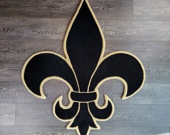 Fleur De Lis Handmade Rug (New Orleans Saints colors)