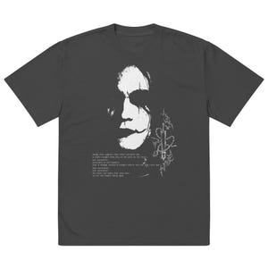 Camiseta holgada de El Cuervo, camiseta con gráficos góticos, vintage de los 90, Eric Draven, ropa urbana grunge, estética alternativa oscura, camiseta vintage de terror