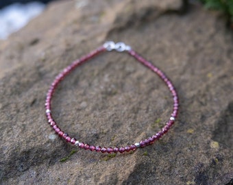 Garnet Bracelet as January Birthstone Bracelet in 925 Sterling Silver / Valentines gift for women / Anniversary Gift