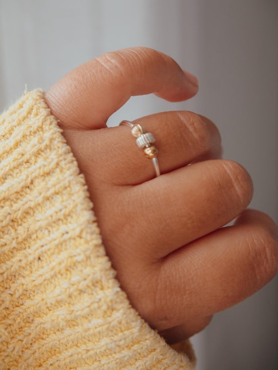 Fidget Ring: gemischte Metalle 14k goldfilled und Sterling Silber mit Texturen für Angst, Stressabbau und Meditation