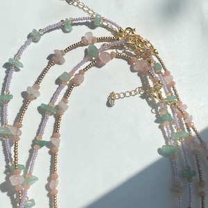 Boho Gemstone Choker – Rose Quartz & Green Aventurine with Gold Beads – Handmade Beaded Necklace – Crystal Healing Jewelry - Layered Choker