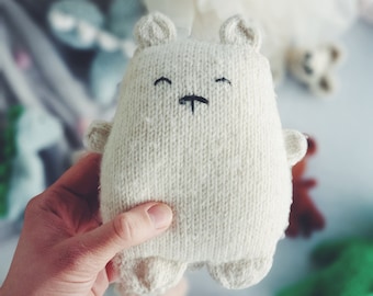 Knitting pattern Ibo the Polar bear - Easy Knit - knitting patterns baby - amigurumi