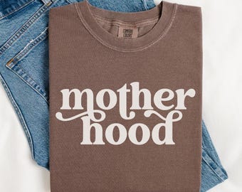 Motherhood Shirt Retro Mama Tshirt Comfort Colors Shirt Mama Graphic Tee Trendy Gift for Mom Mothers Day Gift Oversized Style