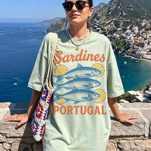 Sardine Comfort Colors Shirt Coastal Oversized Tee Retro Fisherman Graphic Tshirt Portugal Travel Gift Trendy Beach Aesthetic