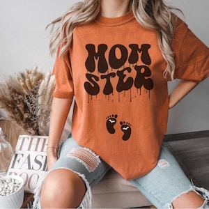 Halloween Maternity Shirt for Pregnancy Announcement, Maternity Tshirt Halloween Fall Pregnancy, Momster Shirt for Mom to Be Halloween