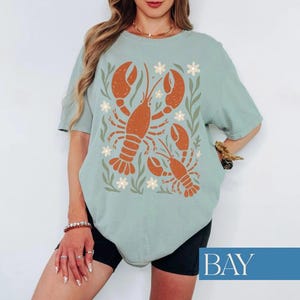 Lobster Shirt Retro Comfort Colors Tee Trendy Lobster Tshirt Fisherman Aesthetic Clothes Graphic Tees for Women Nautical Style