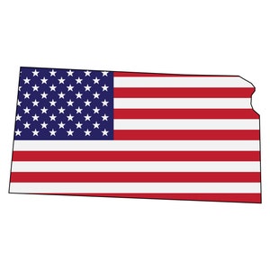 Könnte beinhalten: Eine Umrisszeichnung des Bundesstaates Kansas mit dem Design der amerikanischen Flagge im Inneren.